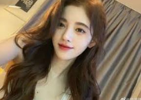 麻豆Av沈樵作品全集-麻豆Av沈樵作品全集，网络红人背后的艺术探索与文化反思